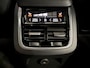 Volvo XC90 T8 Recharge AWD R-Design PANO/B&W/TREKHAAK/360CAMERA/22'/HEAD-UP/STANDKACHEL/MEMORY/GOOGLE/R-DESIGN VOL LEER/DONKERE-HEMEL/BLACK ALL BLACK/VOLLEDIG VOLVO DEALER HISTORIE