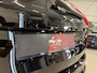 Volvo XC90 T8 Recharge AWD R-Design PANO/B&W/TREKHAAK/360CAMERA/22'/HEAD-UP/STANDKACHEL/MEMORY/GOOGLE/R-DESIGN VOL LEER/DONKERE-HEMEL/BLACK ALL BLACK/VOLLEDIG VOLVO DEALER HISTORIE