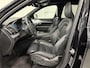 Volvo XC90 T8 Recharge AWD R-Design PANO/B&W/TREKHAAK/360CAMERA/22'/HEAD-UP/STANDKACHEL/MEMORY/GOOGLE/R-DESIGN VOL LEER/DONKERE-HEMEL/BLACK ALL BLACK/VOLLEDIG VOLVO DEALER HISTORIE