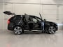 Volvo XC90 T8 Recharge AWD R-Design PANO/B&W/TREKHAAK/360CAMERA/22'/HEAD-UP/STANDKACHEL/MEMORY/GOOGLE/R-DESIGN VOL LEER/DONKERE-HEMEL/BLACK ALL BLACK/VOLLEDIG VOLVO DEALER HISTORIE