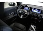 Mercedes-Benz A-klasse 180 Business Line | 16'LMV | NAVIGATIE | LEDER/STOF | CAMERA | DAB-RADIO | KEYLESS | CLIMA |