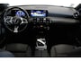 Mercedes-Benz A-klasse 180 Business Line | 16'LMV | NAVIGATIE | LEDER/STOF | CAMERA | DAB-RADIO | KEYLESS | CLIMA |