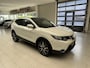 Nissan Qashqai 1.2 Connect Edition [ ALL-SEASON BANDEN I PANORAMADAK I STOELVERWARMING ]