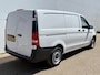 Mercedes-Benz eVito 112 66kWh L2 Elektrisch 94.9% (SOH) 280-WLTP 80kw Snelladen Climate Control Cruise Control Camera Stoelverwarming Parkeersensoren