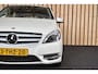 Mercedes-Benz B-klasse 180 Ambition Automaat 77dkm NL-auto 2e eig. Trekhaak Xenon Cruise Airco + Nwe APK