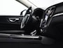 Volvo V60 2.0 T8 Recharge AWD Inscription / Trekhaak / Pan. dak / Privacy glass / Elektr. bed. stoelen / Stoel+stuurwielverwarming