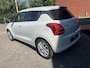 Suzuki Swift 1.2 Select Smart Hybrid // ADAPT. CRUISE // CAMERA+SENSOREN // STOELVERWARMING // APPLE-ANDROID AUTO //