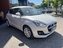 Suzuki Swift 1.2 Select Smart Hybrid // ADAPT. CRUISE // CAMERA+SENSOREN // STOELVERWARMING // APPLE-ANDROID AUTO //