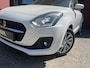 Suzuki Swift 1.2 Select Smart Hybrid // ADAPT. CRUISE // CAMERA+SENSOREN // STOELVERWARMING // APPLE-ANDROID AUTO //