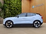 Volvo EX30 Single Motor Extended Range Ultra 69 kWh | Trekhaak | 360 Camera | Panoramadak | Harman/Kardon