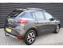 Dacia Sandero Stepway 1.0 TCe 100 Bi-Fuel Comfort Trekhaak, navi, parkeersensoren, Climatecontrole