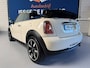MINI Cooper Cabrio 1.6 Automaat / bj.2012 / kleur: wit / sportvelgen / NAP met 157836 km./ APK 08/2027 / Airco / boekjes / cruise.