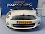 MINI Cooper Cabrio 1.6 Automaat / bj.2012 / kleur: wit / sportvelgen / NAP met 157836 km./ APK 08/2027 / Airco / boekjes / cruise.