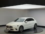 Mercedes-Benz A-klasse 200 Business Solution | 18 '' AMG wielen | Burmerster sound | Sportstoelen verw met leer | cam achter