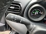 Toyota Yaris 1.5 Hybrid Dynamic Apple Carplay / Anroid Auto / stoelverwarming / goed onderhouden / Toyota Pechhulppas / Toyota 10 jaar garantie programma / Rijklaarprijs incl. garantie en onderhoud
