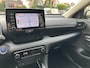 Toyota Yaris 1.5 Hybrid Dynamic Apple Carplay / Anroid Auto / stoelverwarming / goed onderhouden / Toyota Pechhulppas / Toyota 10 jaar garantie programma / Rijklaarprijs incl. garantie en onderhoud