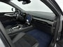 Renault Rafale 1.2 E-Tech 4x4 plug-in hybrid 300Pk esprit Alpine | Google Navigatie | Apple & Android Carplay | 4 Control | Parkeersensoren Voor & Achter | 360 Camera | Stoel, Stuur en Voorruitverwarming | Keyless Entry |