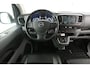 Opel Vivaro-e 75 kWh L2H1 Innovation | Snelladen | Clima | Cruise | Carplay | HUD | 3 Zits | 2xSchuifdeur | Imperiaal | Trekhaak
