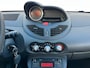 Renault Twingo 1.2 16V Parisienne Airco | bluetooth muziek en telefonie | Lm velgen | Orig.NL-auto | NAP | isofix | USB en Aux