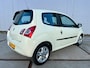 Renault Twingo 1.2 16V Parisienne Airco | bluetooth muziek en telefonie | Lm velgen | Orig.NL-auto | NAP | isofix | USB en Aux