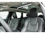Volvo V90 2.0 T8 Plug-in hybrid AWD Ultra Dark Luchtvering | Bowers & Wilkins Audiosysteem | Lichtmetalen Velgen 20"| Kunstlederen Interieurdelen | Rondomzicht Camera | Elektrisch Glazen Panorama-Dak | Head-up Display | Electronic Climate Controle | Massagefunctie Voorstoelen | VerwarmdeGeventileerde Voorstoelen | Stuurwiel Verwarmend | Achterbank Verwarmd | Google Navigatiesysteem Full Map |Gelaagde Zijruiten | Semi Elektrische Trekhaak