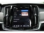 Volvo V90 2.0 T8 Plug-in hybrid AWD Ultra Dark Luchtvering | Bowers & Wilkins Audiosysteem | Lichtmetalen Velgen 20"| Kunstlederen Interieurdelen | Rondomzicht Camera | Elektrisch Glazen Panorama-Dak | Head-up Display | Electronic Climate Controle | Massagefunctie Voorstoelen | VerwarmdeGeventileerde Voorstoelen | Stuurwiel Verwarmend | Achterbank Verwarmd | Google Navigatiesysteem Full Map |Gelaagde Zijruiten | Semi Elektrische Trekhaak