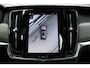 Volvo V90 2.0 T8 Plug-in hybrid AWD Ultra Dark Luchtvering | Bowers & Wilkins Audiosysteem | Lichtmetalen Velgen 20"| Kunstlederen Interieurdelen | Rondomzicht Camera | Elektrisch Glazen Panorama-Dak | Head-up Display | Electronic Climate Controle | Massagefunctie Voorstoelen | VerwarmdeGeventileerde Voorstoelen | Stuurwiel Verwarmend | Achterbank Verwarmd | Google Navigatiesysteem Full Map |Gelaagde Zijruiten | Semi Elektrische Trekhaak