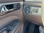 Volkswagen Touran 1.6-16V FSI Trendline 7 persoons Gearbox broken