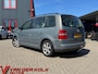 Volkswagen Touran 1.6-16V FSI Trendline 7 persoons Gearbox broken