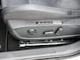 Volkswagen Golf 1.5 TSI Life Edition 116 PK | Trekhaak | Elektrisch verstelbare bestuurdersstoel | LED Koplampen | Apple Carplay | Android Auto | Camera | Stoelverwarming | Parkeersensoren | Adaptieve cruise control | 17" Lichtmetalen velgen |