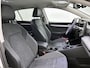 Volkswagen Golf 1.5 TSI Life Edition 116 PK | Trekhaak | Elektrisch verstelbare bestuurdersstoel | LED Koplampen | Apple Carplay | Android Auto | Camera | Stoelverwarming | Parkeersensoren | Adaptieve cruise control | 17" Lichtmetalen velgen |