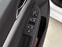 Volkswagen Golf 1.5 TSI Life Edition 116 PK | Trekhaak | Elektrisch verstelbare bestuurdersstoel | LED Koplampen | Apple Carplay | Android Auto | Camera | Stoelverwarming | Parkeersensoren | Adaptieve cruise control | 17" Lichtmetalen velgen |