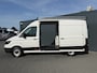Volkswagen Crafter 2.0 TDI 141 PK / L3H3 / 2x SCHUIFDEUR / IMPERIAAL + LADDER / 3 TONS TREKHAAK / CAMERA / 3-ZITS / VERWARMDE VOORRUIT