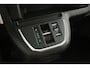 Toyota ProAce 75 kWh Extra Range L2H1 | Snelladen | SOH 99% | Airco | Cruise | Carplay | 3 Zits | Parkeersens.