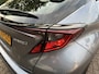 Toyota C-HR / C-HR+ 2.0 Hybrid Dynamic parkeercamera, climate- en cruise control, afneembare trekhaak, origineel Nederlandse auto, 2e eigenaar, dealeronderhouden, parkeersensoren voor en achter, Apple Carplay, Android Auto, Toyota 10 jaar garantie programma, Toyota pechhulp