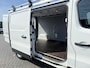 Renault Trafic 2.0 dCi 120 PK / L2H1 / 1e EIG. / TREKHAAK / IMPERIAAL / 3-ZITS / AIRCO / CRUISE / NAVI / LED