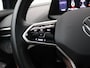 Volkswagen ID.5 Pro Business Advantage 77 kWh 204PK SOH 96,5%, Panoramadak, Trekhaak, Matrix LED-Verlichting, 20" LM Velgen, Head-Up Display