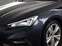 SEAT Leon Sportstourer 1.5 eTSI FR Launch Edition 150pk | Parkeercamera | Verwarmbarev oorstoelen | Apple Carplay/Android Auto | Cruise control adaptief | Dodehoek detectie |  LED koplampen, lichtmetalen velgen 17" | Navigatiesysteem full map