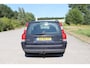 Volvo V70 2.4D D5 Summum 2x in 1 koop voor 1000 euro. loop,sloop,export