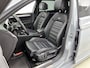 Volkswagen Passat Variant 1.5 TSI R-Line Business | 150 PK | Automaat | Black Style | Trekhaak | Stoelverwarming | Navigatie PRO (Groot Scherm) | Ergo Active Stoelen (Memory + Massage) | Leder | Panorama Schuif/Kantel Dak