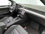 Volkswagen Passat Variant 1.5 TSI R-Line Business | 150 PK | Automaat | Black Style | Trekhaak | Stoelverwarming | Navigatie PRO (Groot Scherm) | Ergo Active Stoelen (Memory + Massage) | Leder | Panorama Schuif/Kantel Dak