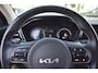 Kia Niro EV e-Niro DynamicPlusLine 64 kWh | Schuifdak | Trekhaak | Stoelverwarming |