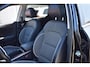 Kia Niro EV e-Niro DynamicPlusLine 64 kWh | Schuifdak | Trekhaak | Stoelverwarming |