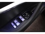 Audi A6 Avant 55 TFSIe 367pk quattro Competition Luchtvering HUD Trekhaak Keyless Stoelverwarming Panoramadak Memory Stoelen