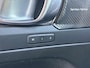 Volvo XC40 1.5 T4 Recharge R-design | Trekhaak | Leer | 360gr Camera | 20" | Stoelverwarming