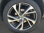 Volvo XC40 1.5 T4 Recharge R-design | Trekhaak | Leer | 360gr Camera | 20" | Stoelverwarming