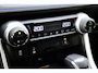 Toyota RAV4 2.5 Hybrid Bi-Tone Automaat 218pk | Voorstoelen verwarmd | Parkeersensor voor en achter | Lendesteun(en) verstelbaar | Voorruit verwarming