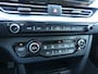 Kia Niro EV e-Niro DynamicPlusLine 64 kWh | ADAPTIVE CRUISE | CAMERA | STOEL+STUURVERWARMING | PARKEERSENSOREN V+A | LMV 17" | NAVI | APPLE CARPLAY / ANDROID AUTO |