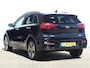 Kia Niro EV e-Niro DynamicPlusLine 64 kWh | ADAPTIVE CRUISE | CAMERA | STOEL+STUURVERWARMING | PARKEERSENSOREN V+A | LMV 17" | NAVI | APPLE CARPLAY / ANDROID AUTO |