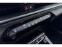Fiat 600 600e La Prima 54 kWh | DEMO | 8 Jaar fabrieksgarantie | Massagestoelen | Camera | Elektrische achterklep | Zwart dak | Keyless | Lichtmetalen velgen black